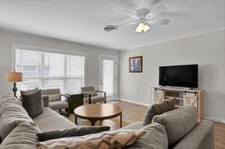 Seaview Unit A by Sea Scape Properties - 7