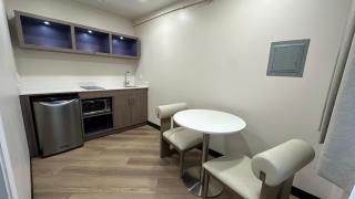 Costa Mesa Inn - Newport Beach Area - 3