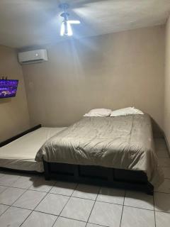 Spacious Apartment Great Location in Matamoros - Matamoros - 8