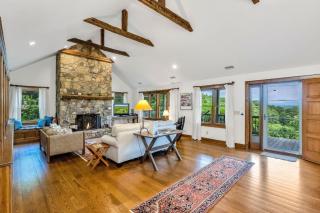 Close to Grayson Highlands, Outdoor Fireplaces, Sleeps 11, Dogs Welcome - 6