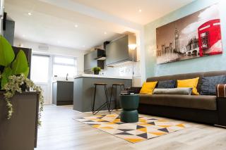 Spacious Apartment near Coventry Uni & Hospital - 0
