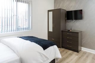 Spacious Apartment near Coventry Uni & Hospital - 2