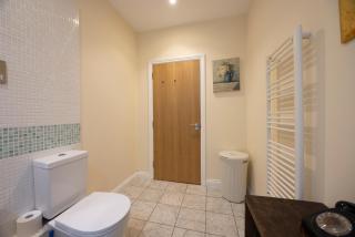 The Avenue - Leamington Spa - 2