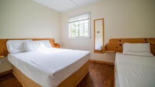 1-Bedroom Cottage #1 - White Pine - 2
