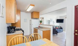Two Bedroom Oceanfront Condo in San Diego - 5