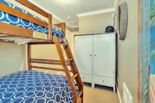 Three Bedroom Condo with Bay Views in San Diego - 1