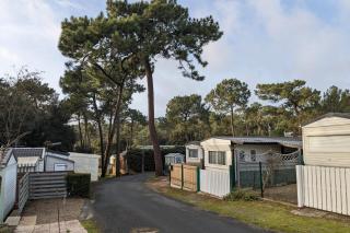 Charming chalet just steps from the sea - 1