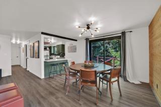 Amazing Pineview Hideaway Hot Tub In-Law Suite - 5