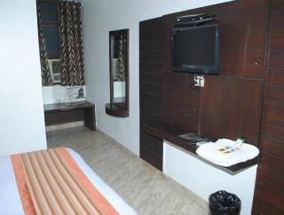 Family Hotel Seven Seas New Delhi Railway Station - 3
