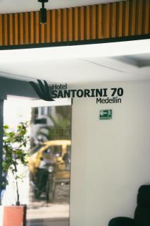Hotel Santorini la 70 - 2