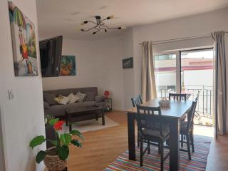Newly renovated apartment with free street parking - 2