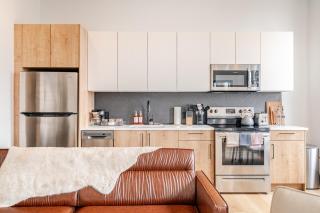 Cozy 1BR Downtown Birmingham - 7