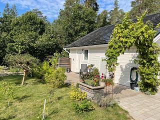 4 person holiday home in BORGHOLM - 9