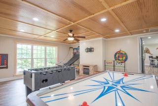 West Jefferson 3Bd- Hot Tub, Dogs Welcome, Fire Pit & More - 8