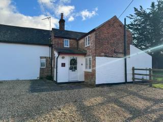 New Close Farmhouse - 0