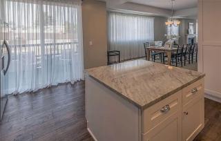 Four Bedroom Condo in North Hollywood - 2