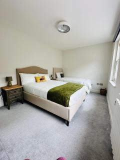 3 Bedroom House - 0