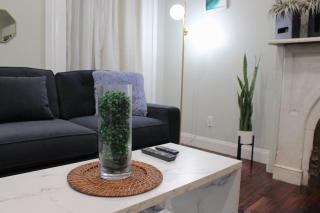 RARE 1BR Apt with Character GREAT Location! - 4