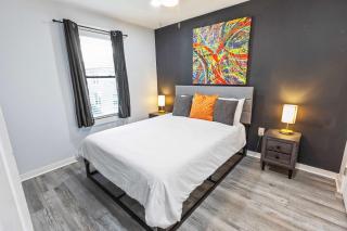 Modern 2BR Sleeps 6 Near UH & Midtown - 2