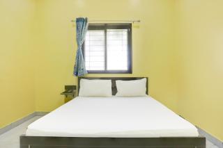 Hotel O Raj Guest House - 4