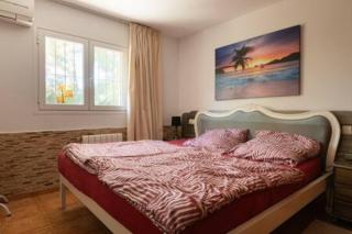 2BR Ground-Floor Villa Apartment with Pool, 10mins drive to Ibiza Airport - Sant Josep de sa Talaia - 5