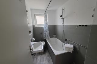 L21-Apartment Geilenkirchen OT Teveren, 3 Zimmer, 6 Betten, Standardisierte Ausstattung, ideal für Reisende, Pendler, Familien - Geilenkirchen - 6