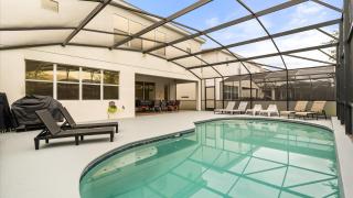 6BR Luxury Home with Private Pool and BBQ - Kissimmee - 0