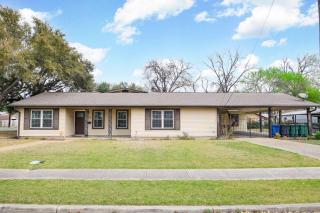 Downtown Events Welcome Near Riverwalk and Alamo - 8