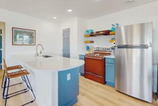 Budget Friendly Lake Getaway with Decks and Grill - 4