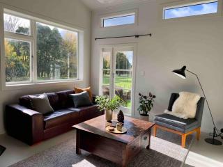 Dry River Retreat Martinborough - 9