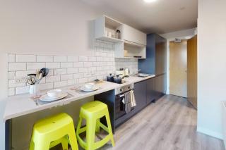 Superb Studio Apartment 002 - 2