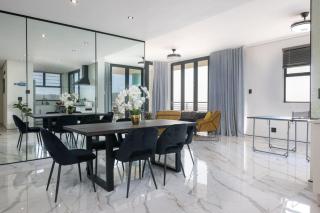 Gorgeous 1007 Quayside by the Sea - 1