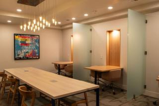 Cozy Downtown Suite - Rooftop Lounge, Pool - Gym - 2