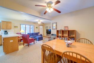 Cozy Cottage with Sunroom - Walk to Higgins Lake! - 3