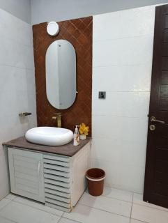 Spacious 6BR DHA Home, Private - Ideal for Events - 2