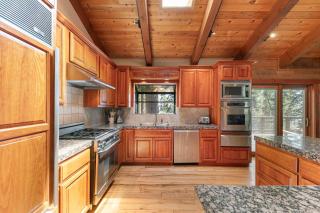 Twin Hollow at Dollar Point by Tahoe Getaways - 5BR w Game Room & Hot Tub - 1