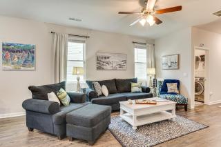 7 Mi to Dtwn Augusta! Modern Family Home - 7