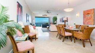 335 Mariners Club - 5