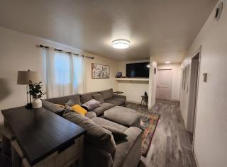Stylish 3-Bedroom Near Downtown Fairbanks - 1