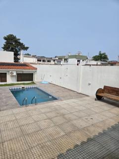 Elegant House with Party Room - 5