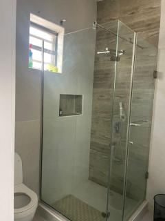 Luxury 5 bedroom standalone with PS5, WiFi, gym - 4