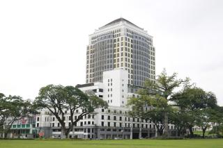 Merdeka Palace Hotel & Suites - 0