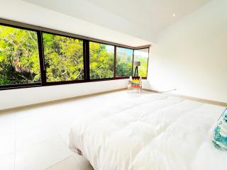 Exclusive Villa with private pool, Jungle and Golf views - 8 Min Walk to the Beach - 3