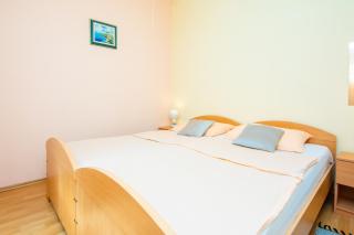 Apartments with parking space Vir - 24901 - 1