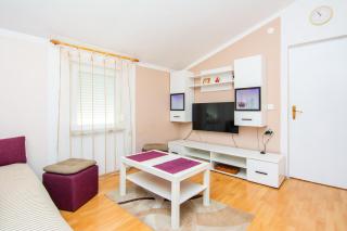 Apartments with parking space Vir - 24901 - 9