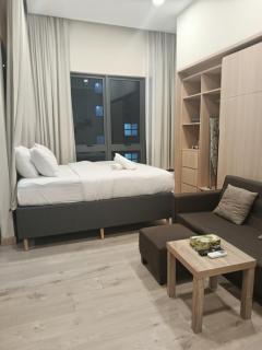 The Luxe Suite - 2