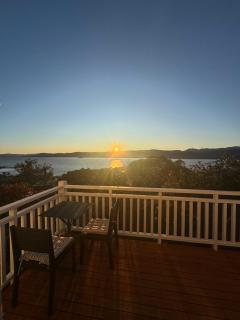 Seatoun Seaview - 1