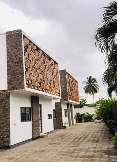 Luxury Urban Villa 3V - 7