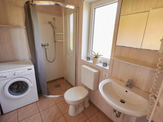 4 star holiday home in FRIEDRICHKOOG - 2