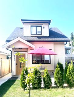 Three bedrooms new laneway house near public transit - 7